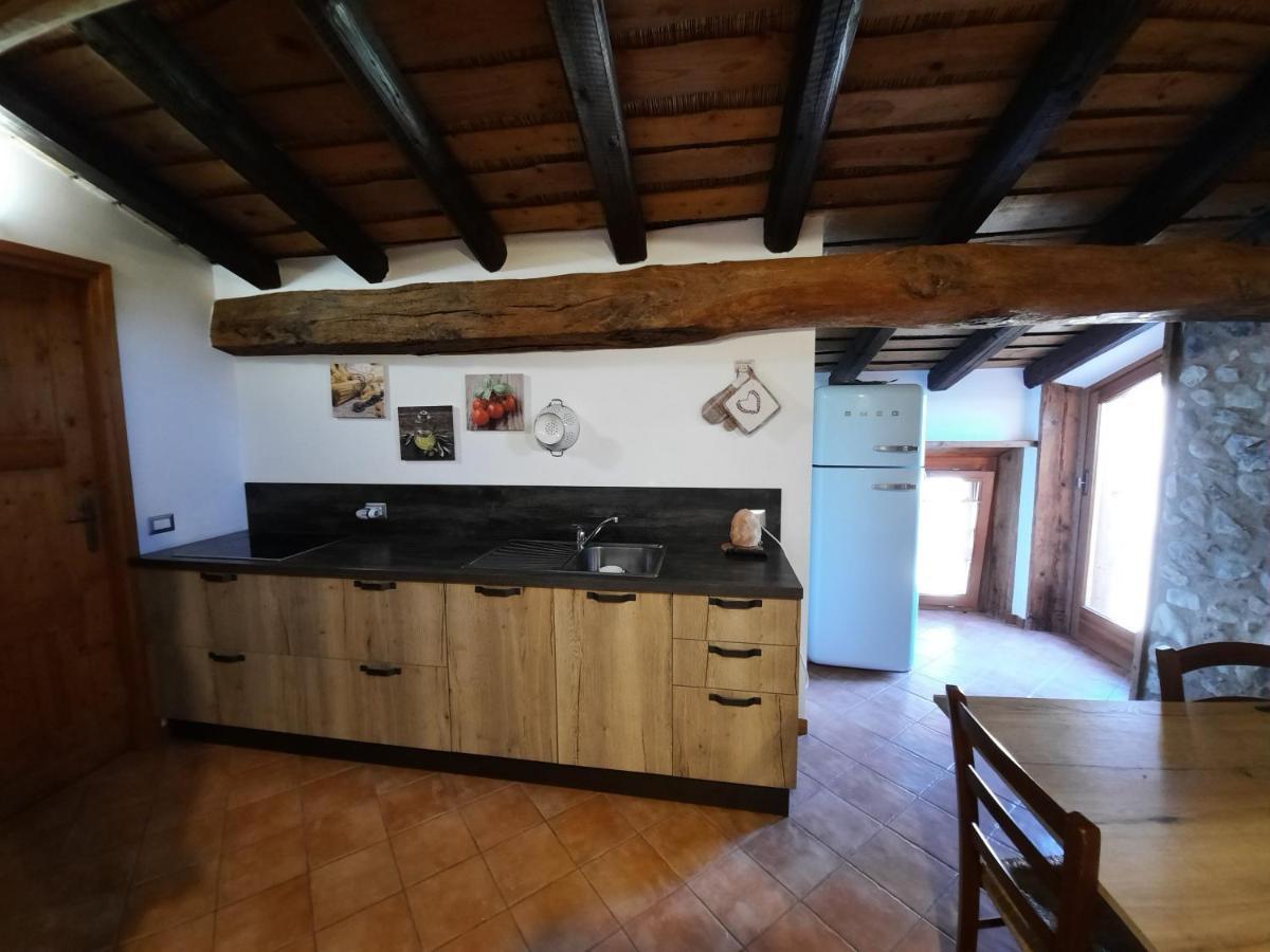 Corte Davini Agriturismo Monzambano Extérieur photo