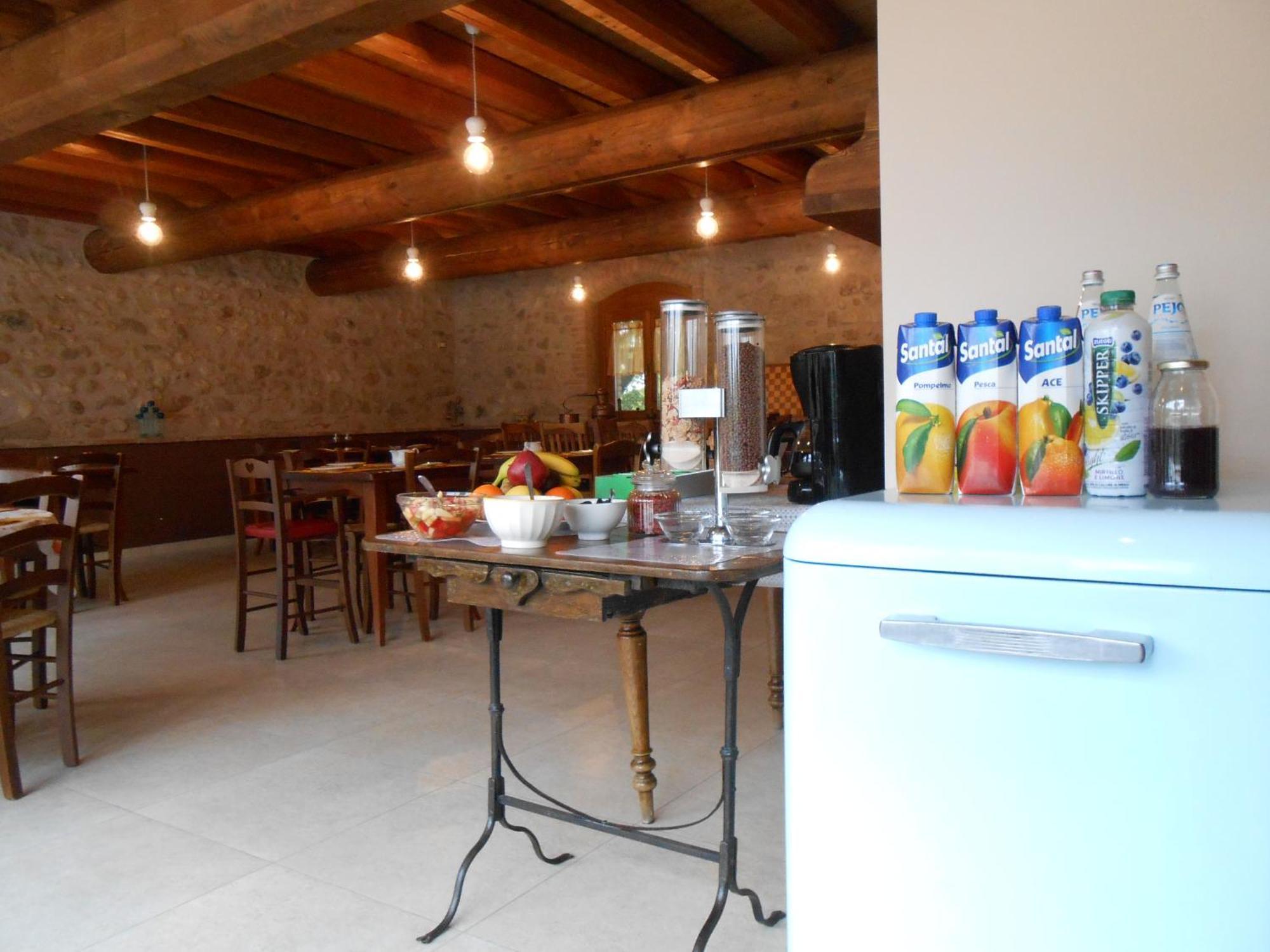 Corte Davini Agriturismo Monzambano Extérieur photo