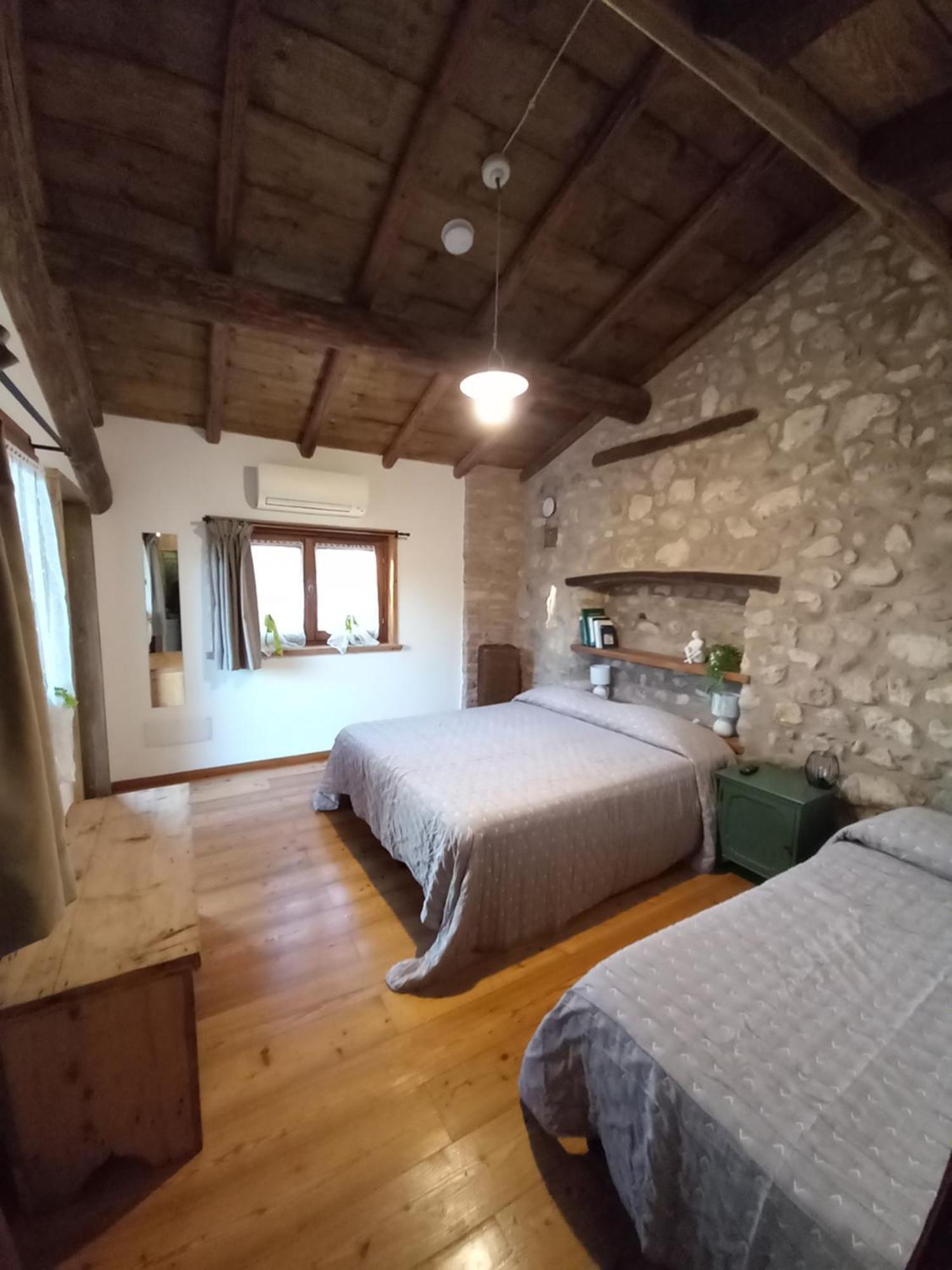 Corte Davini Agriturismo Monzambano Extérieur photo