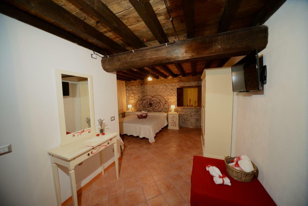 Corte Davini Agriturismo Monzambano Extérieur photo